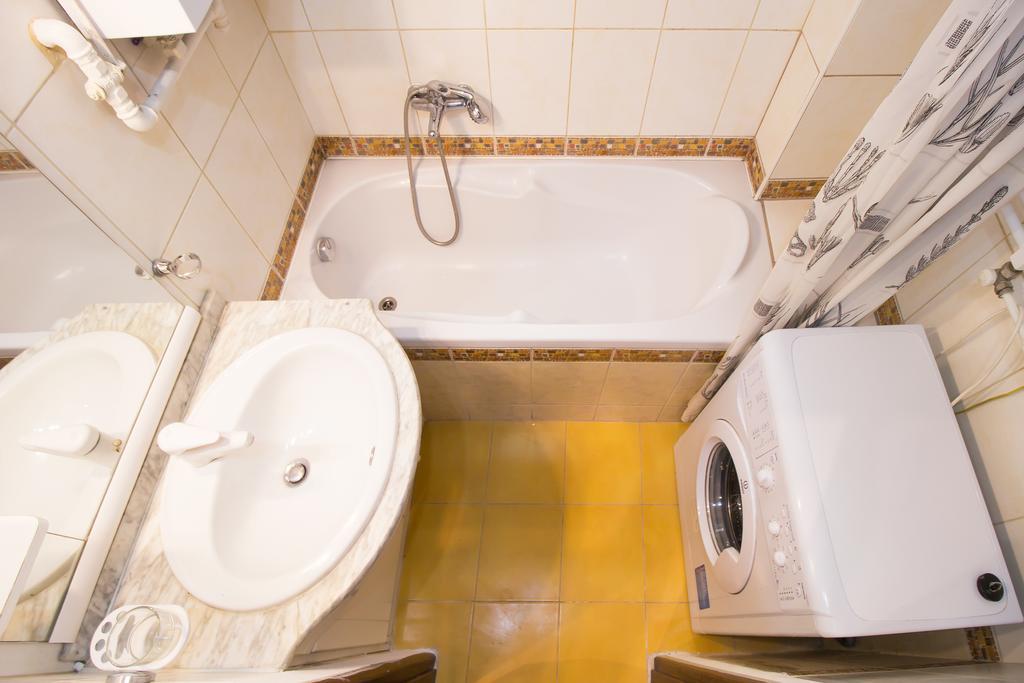 Apartment Ve Smeckach With A Big Terrace Πράγα Εξωτερικό φωτογραφία